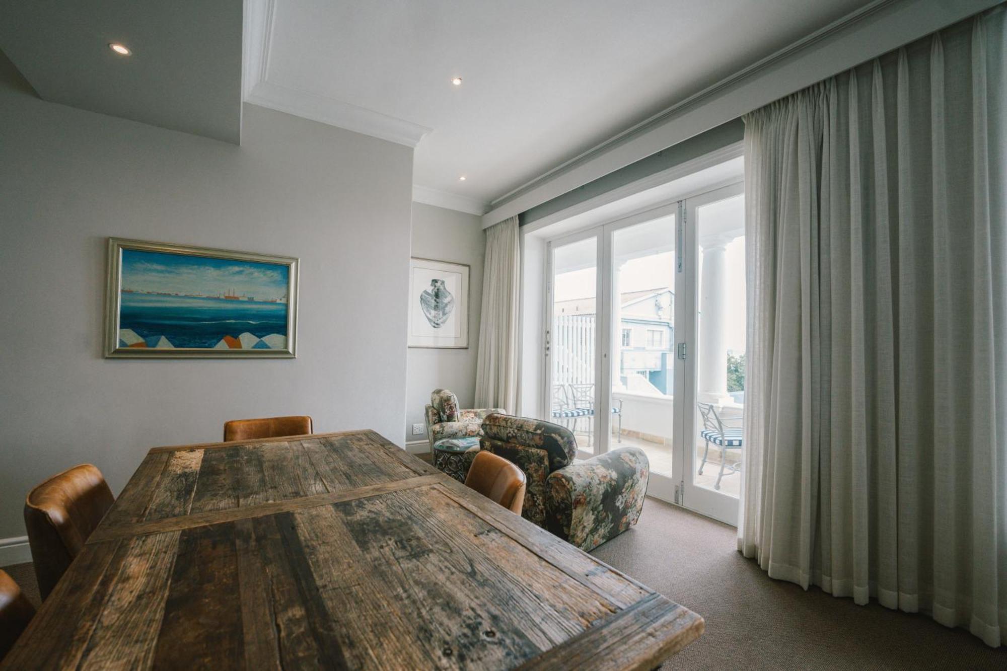 Lodge Blackheath By The Oyster Collection